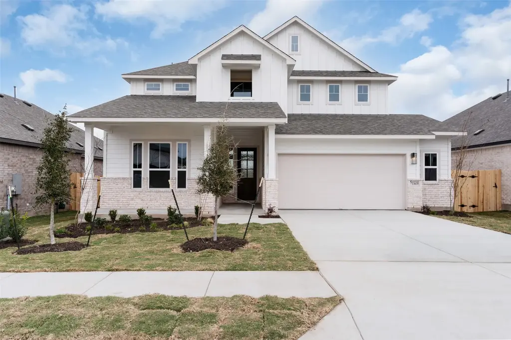 13609 Grassdale View, Manor