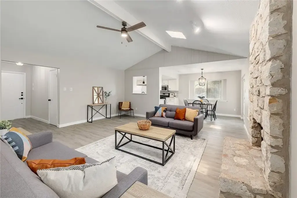 707 Newcastle Lane, Leander