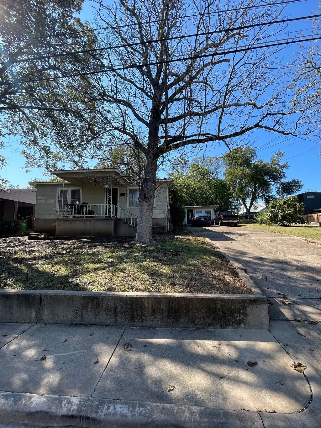 2006 Maple Avenue, Austin