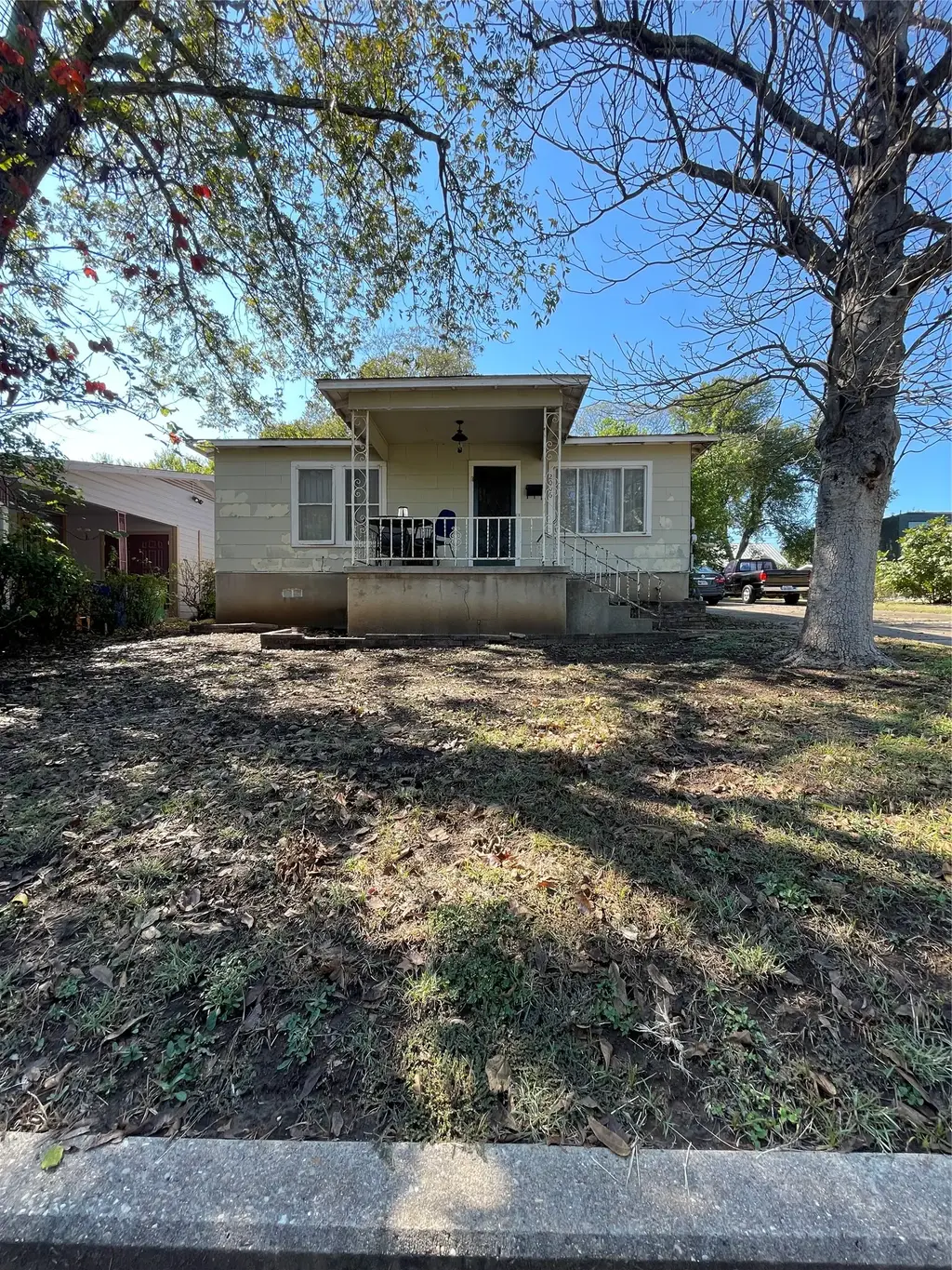 2006 Maple Avenue, Austin
