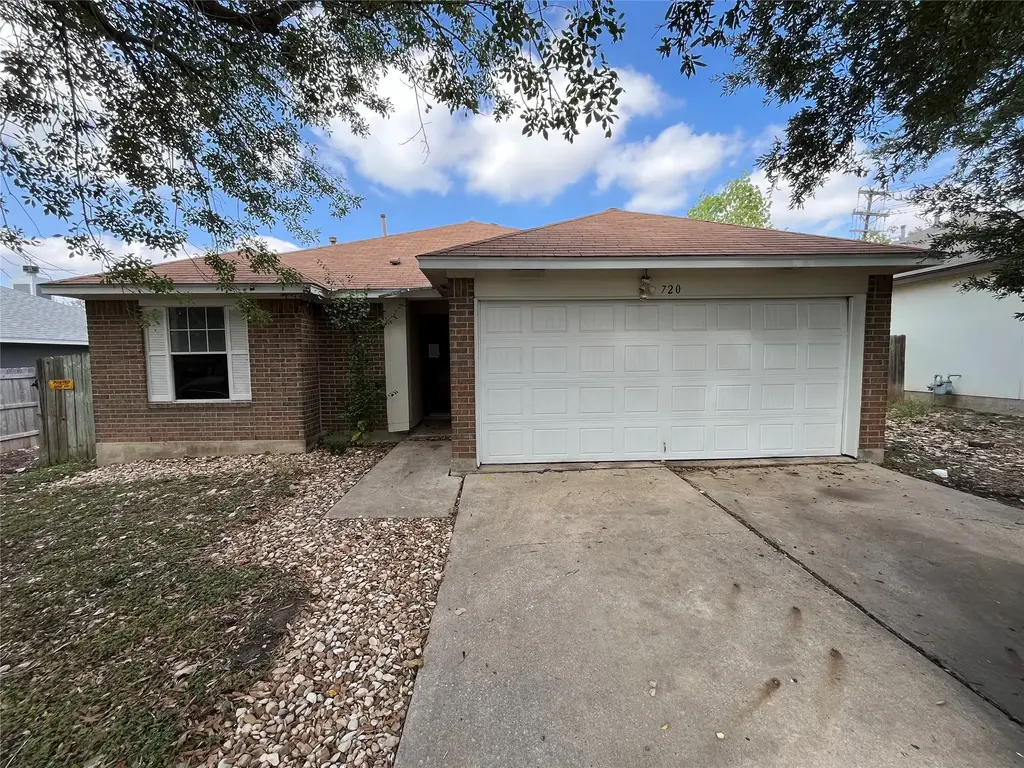 720 Brandi Circle, Kyle