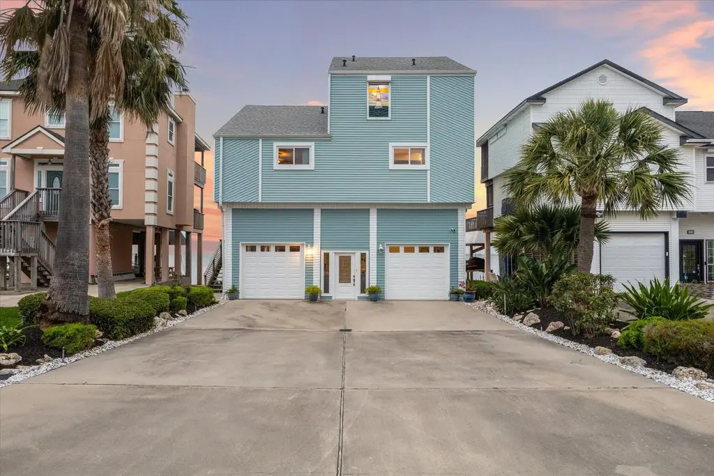251 Isles End Road, Galveston