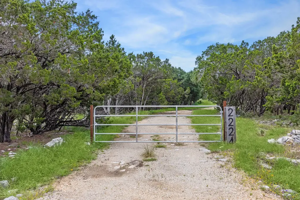 2224 Misty Hollow, New Braunfels