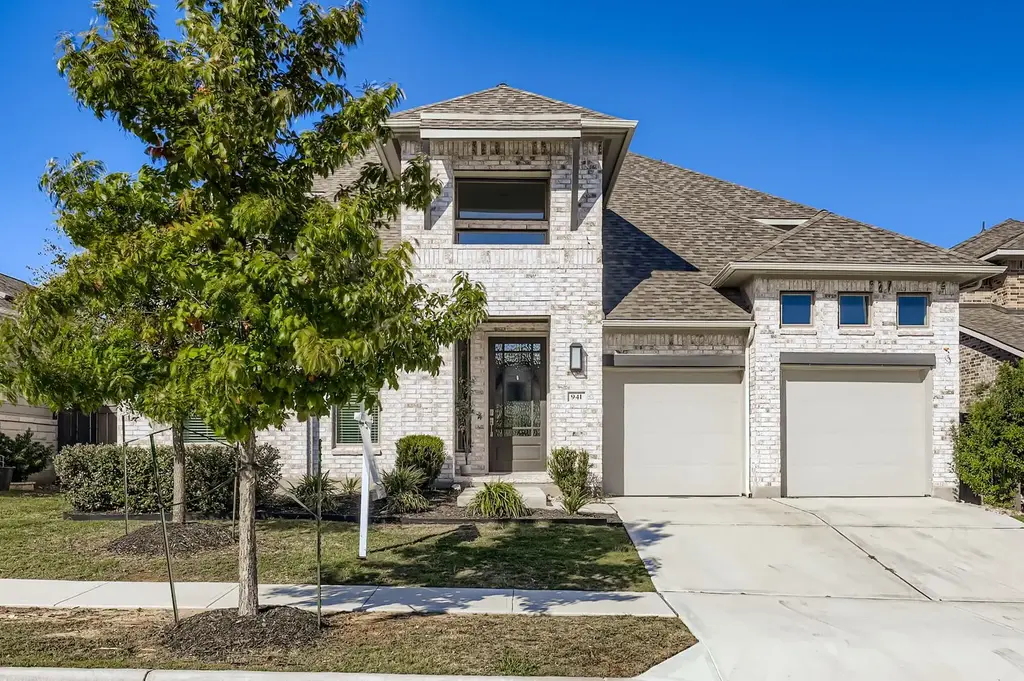 941 Rabbit Brush Road, Leander