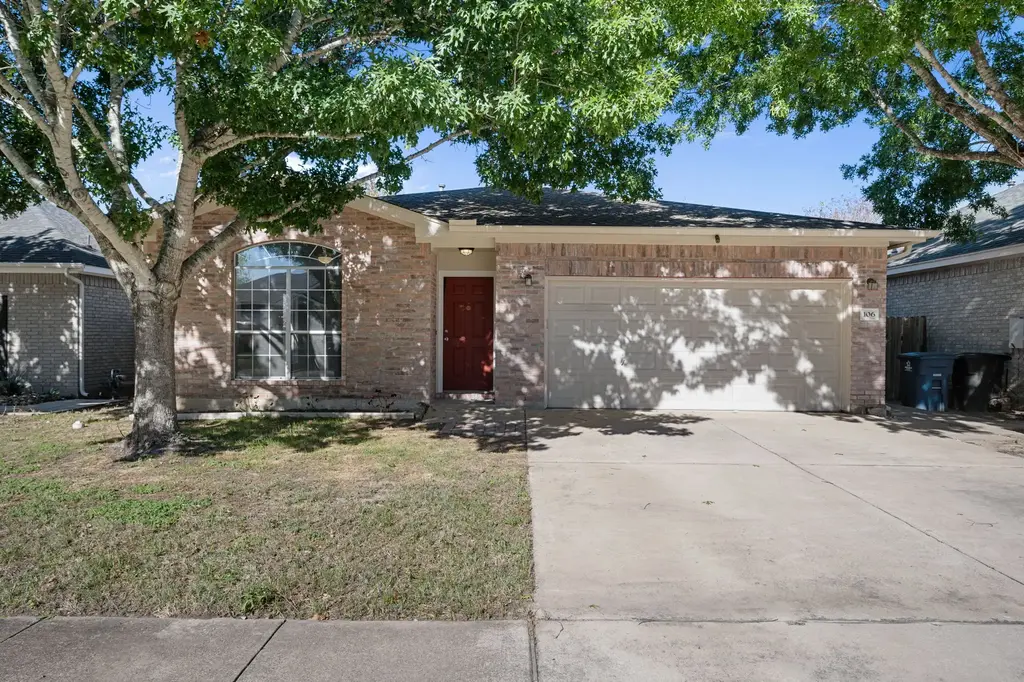 106 Shenandoah Trail, Elgin
