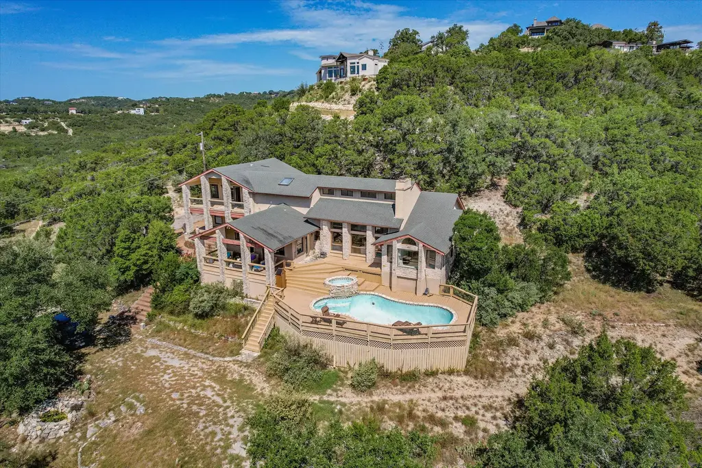 18610 W Reed Parks Road, Jonestown