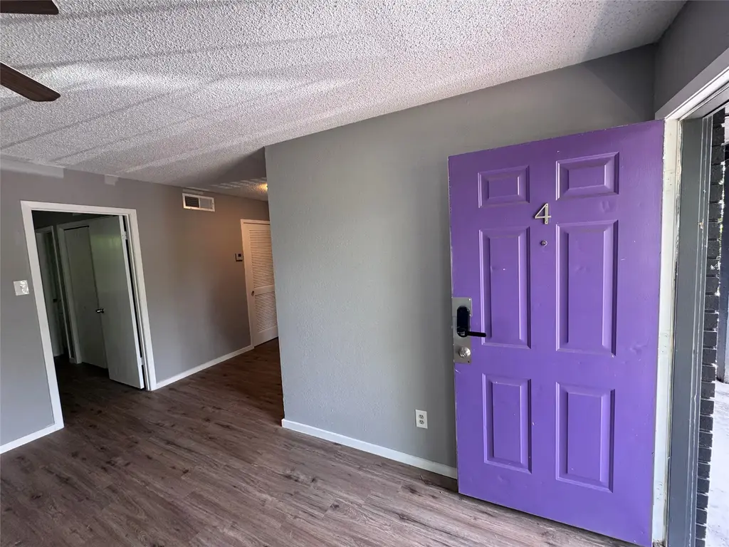 309 E Dean Avenue 6, Killeen