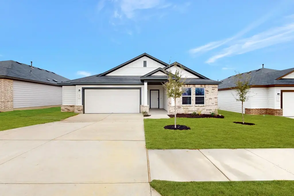 19917 Hirono Drive, Manor
