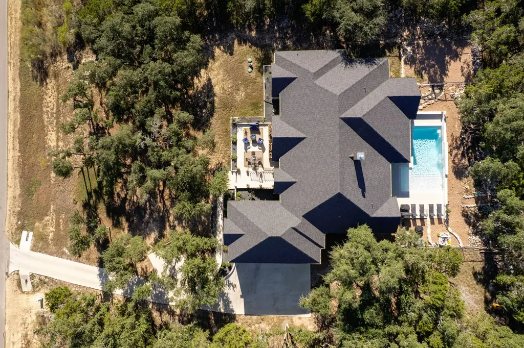 1341 Merlot, New Braunfels