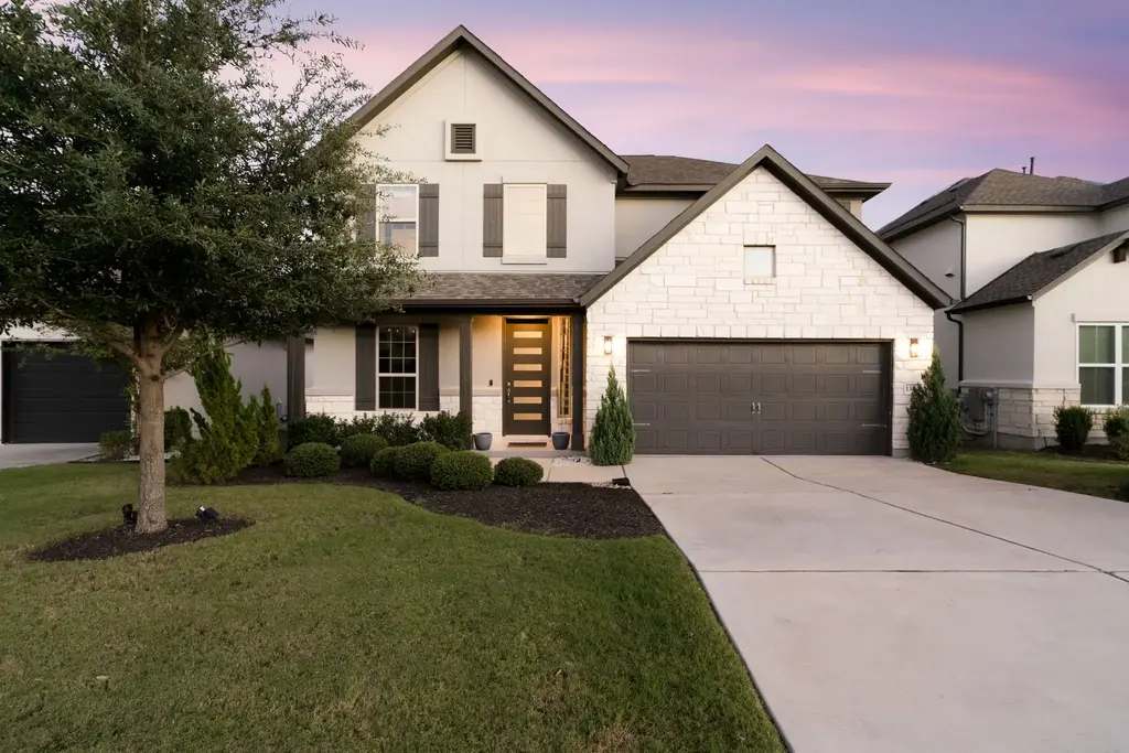 1344 Brescia Walk, Leander