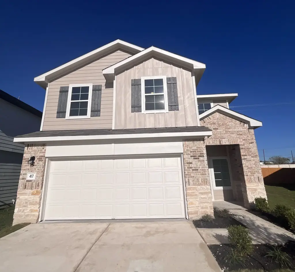 417 Lake Sweetwater Lane, Buda