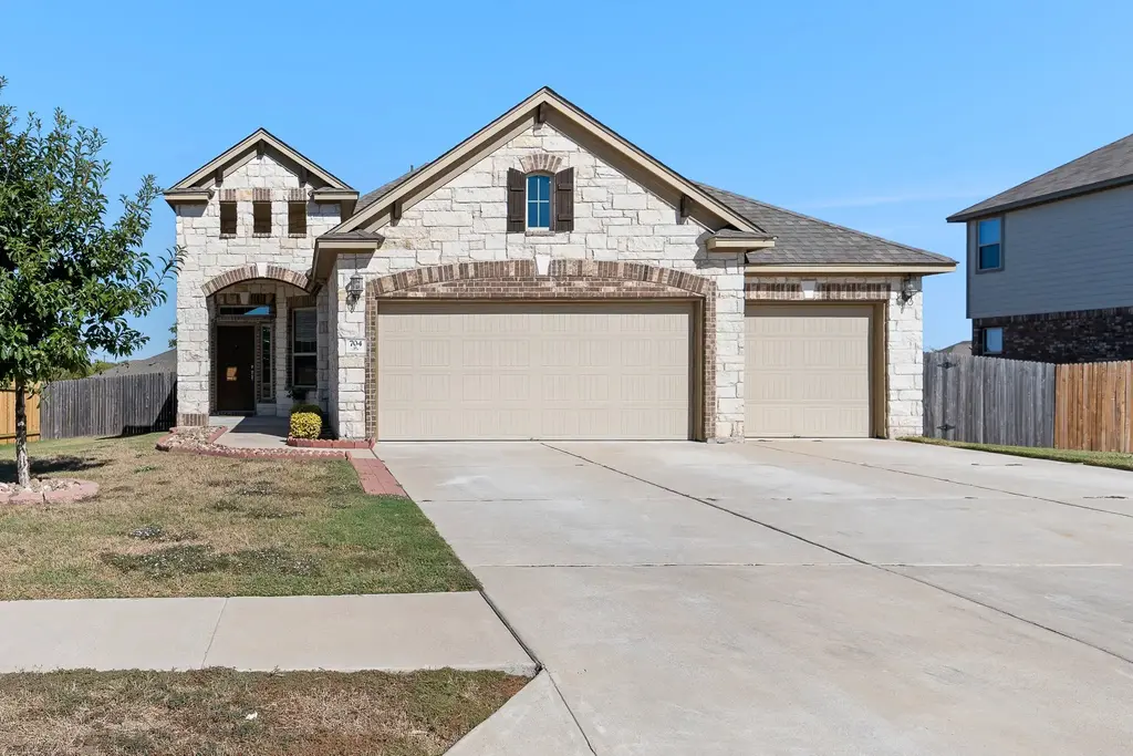 704 Coltrane Drive, Pflugerville