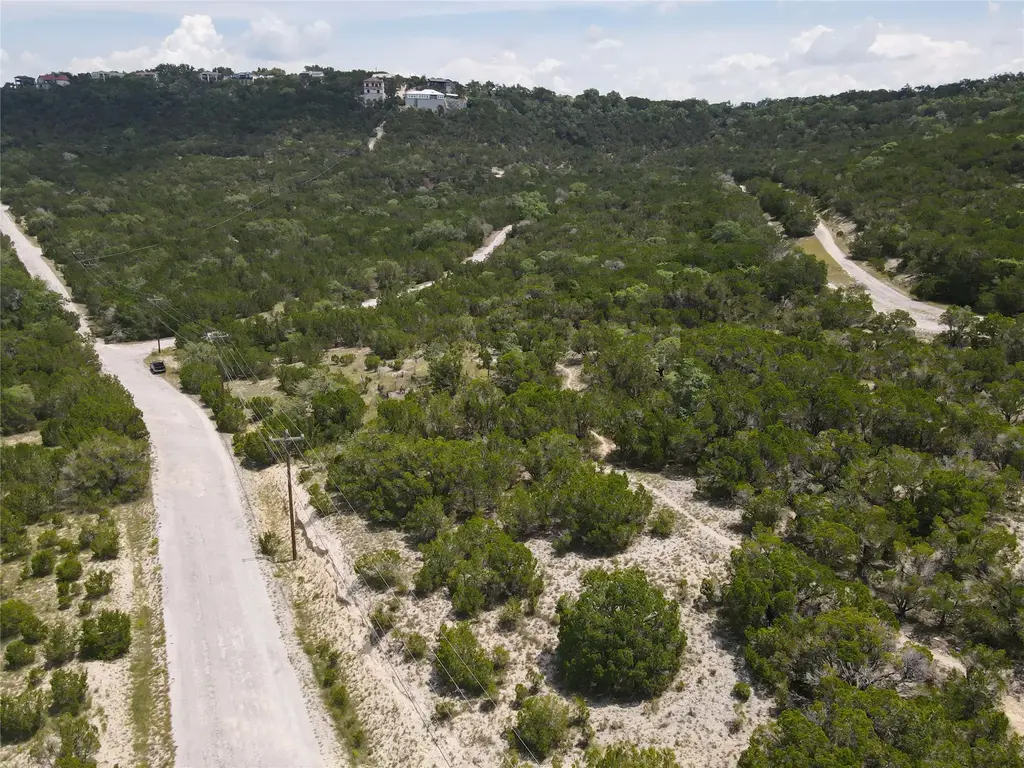8007 Arapaho Trail, Lago Vista