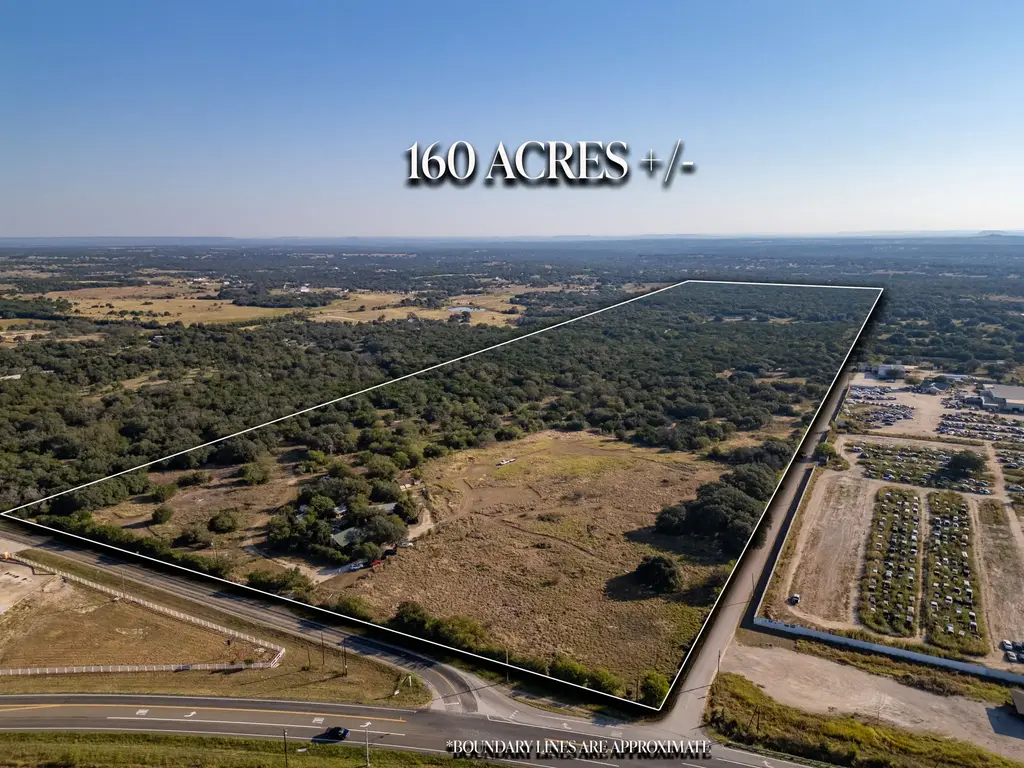 112 Loop 308, Briggs