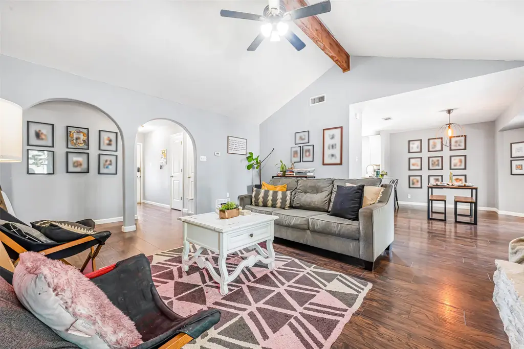 1906 Garden Villa Drive, Georgetown