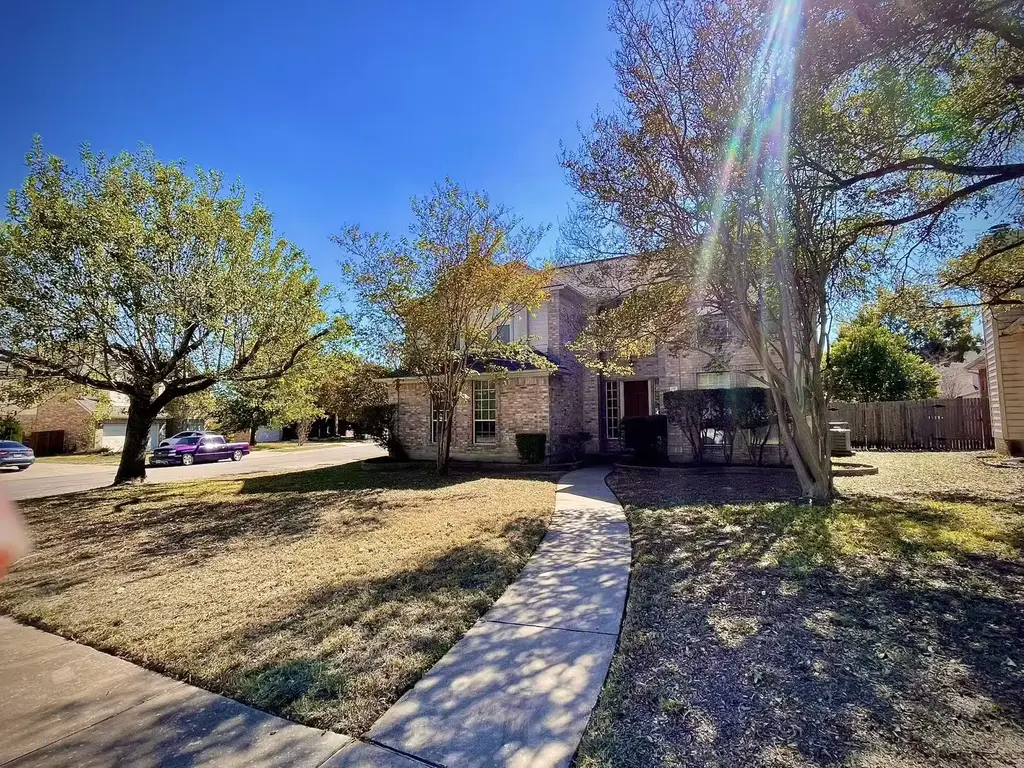 18017 Dansworth Drive, Pflugerville