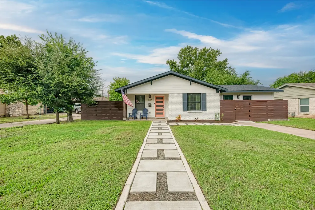1607 Sweetbriar Avenue, Austin
