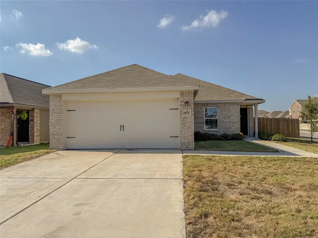 14000 John Aregood Pass, Elgin