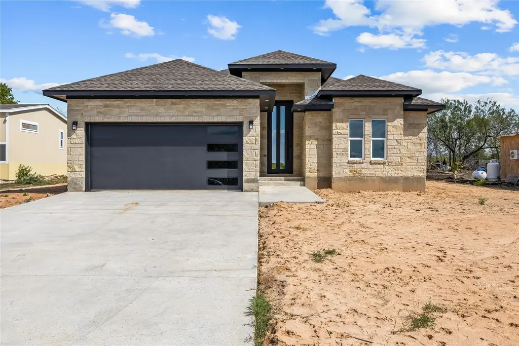 232 Amaranta Lane, Dale