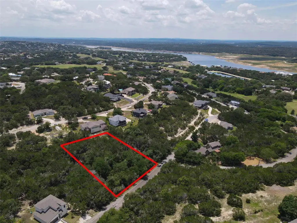 20709 Broken Arrow Street, Lago Vista