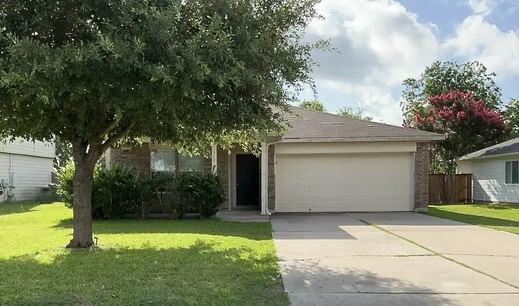 210 Delby Street, Hutto