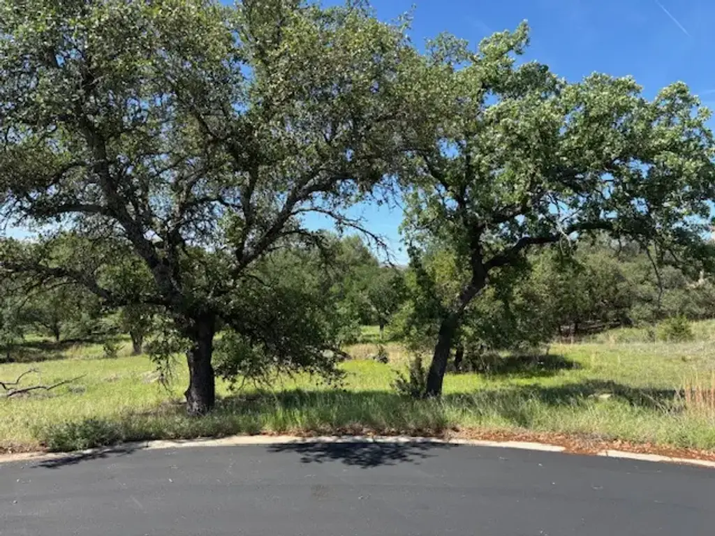 104 Travertine, Horseshoe Bay