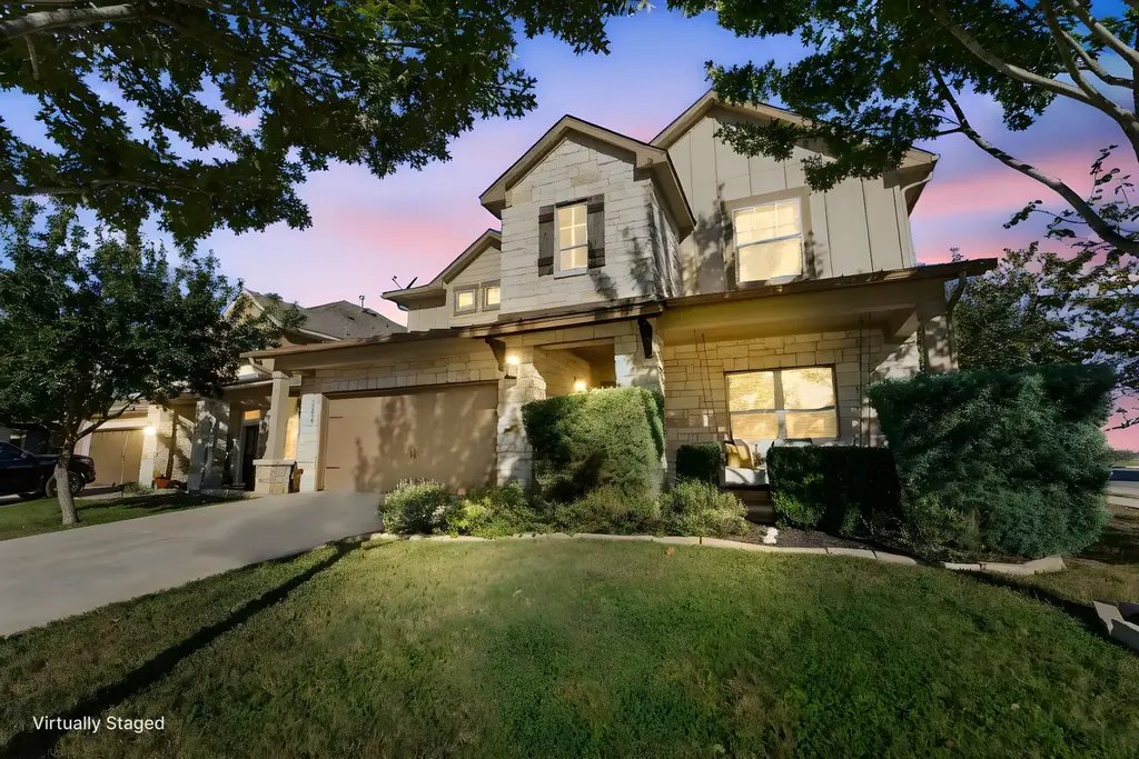 11921 Spoke Hollow, Schertz