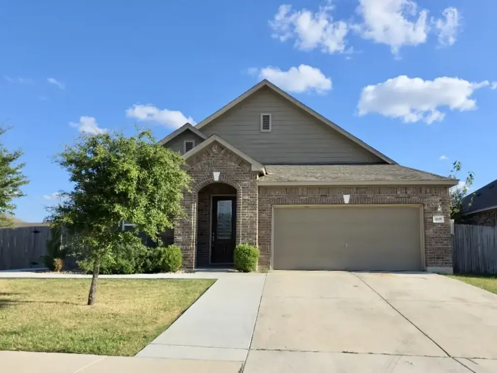 1005 Estes Park, Taylor