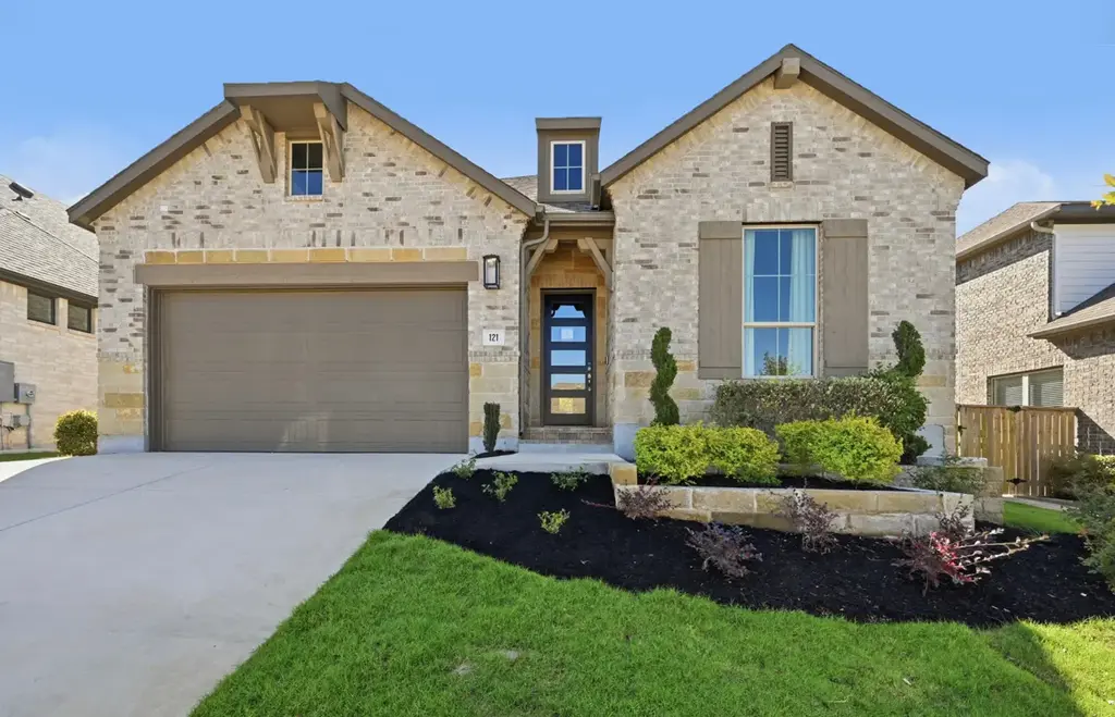 121 Mineral River Loop, Kyle