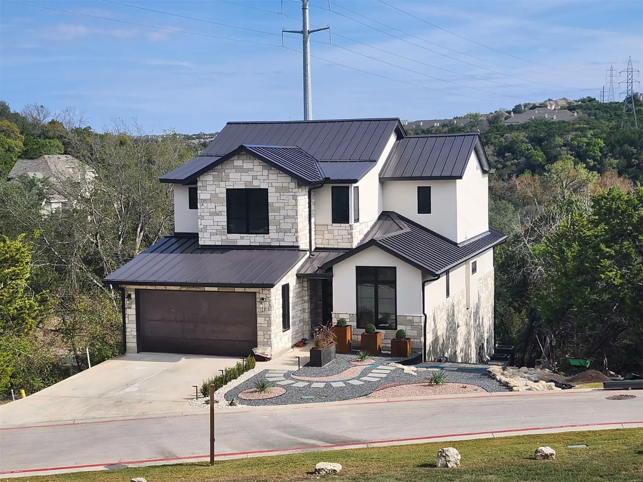 Photo of Listing #4410142