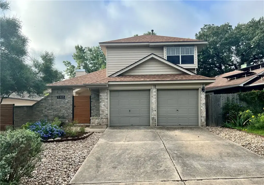 5305 Summer Circle, Austin