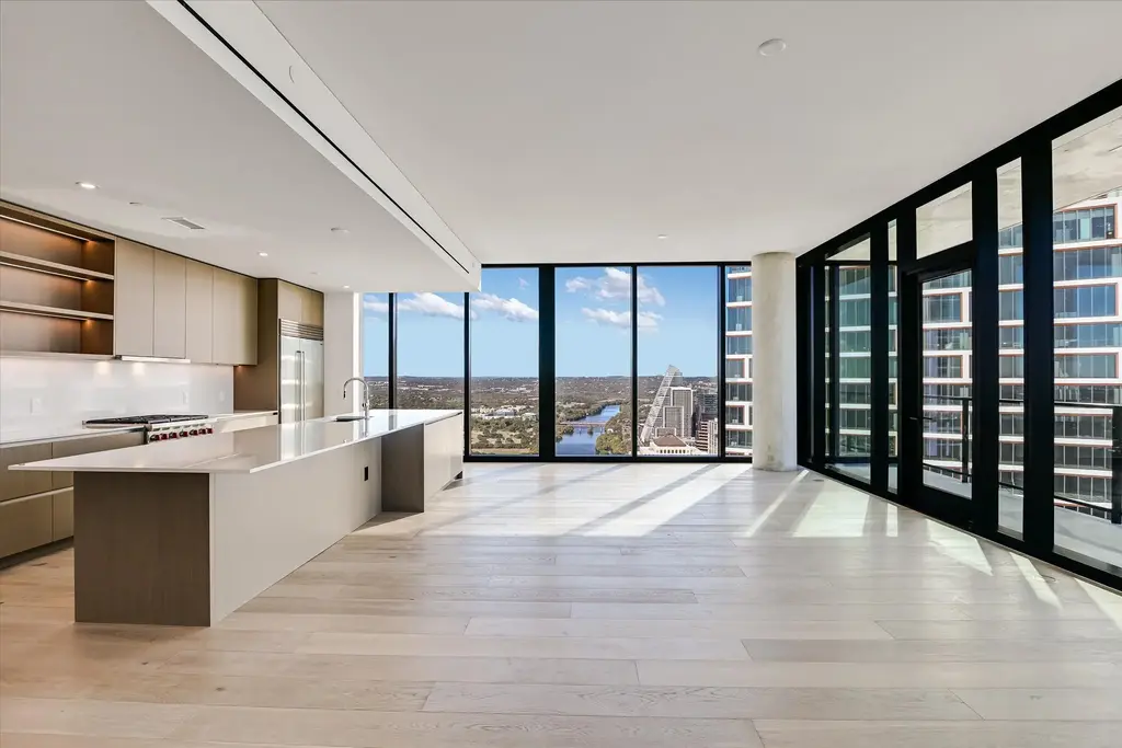 610 Davis Street 4304, Austin