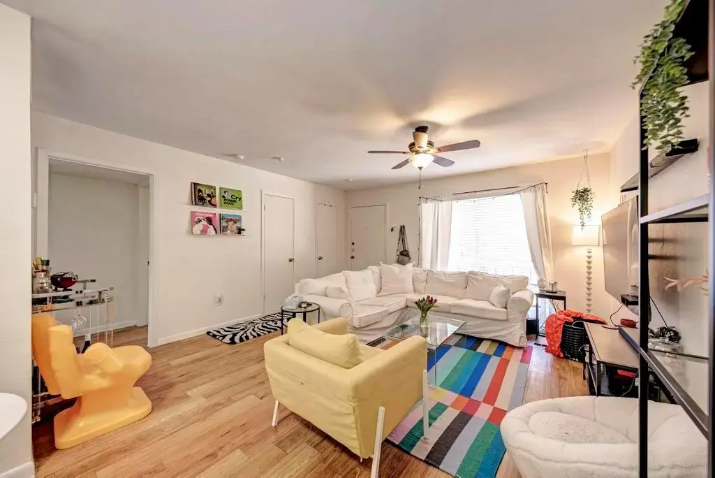 2207 Leon Street 109a, Austin