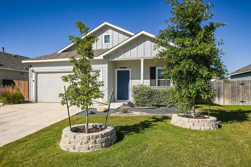 108 Akela Way, Georgetown