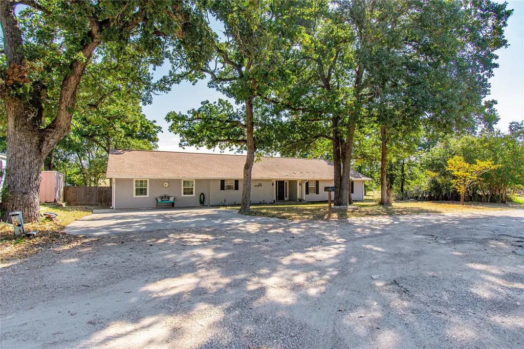 196 Oak Park One, Rockdale