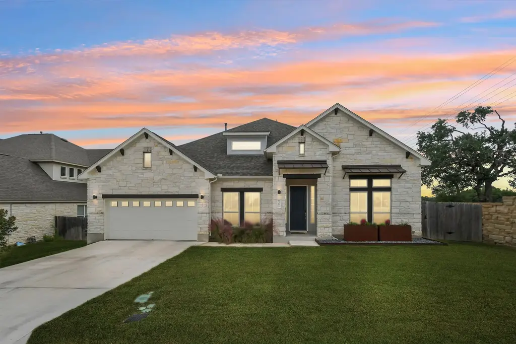 561 Eclipse Drive, Austin