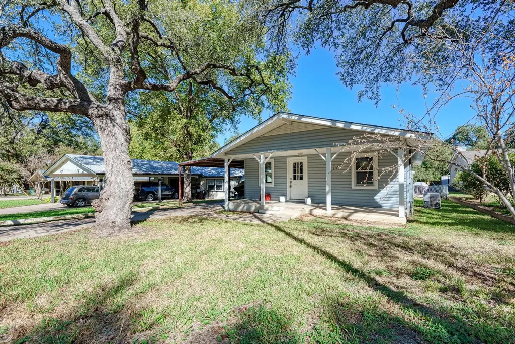 1113 County Road 132b, Kingsland