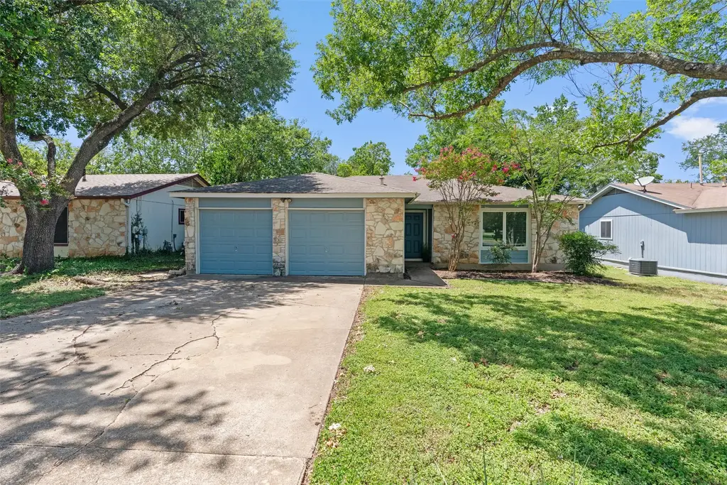 7900 Clydesdale Drive, Austin