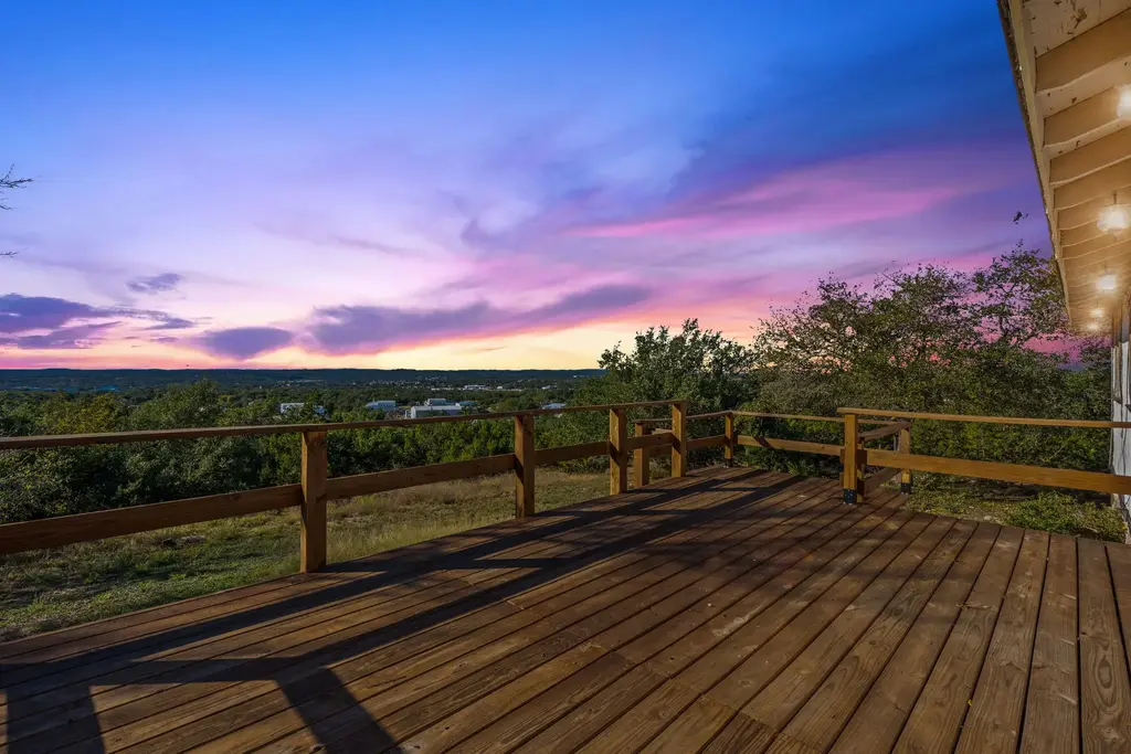 220 Harmon Hills Road, Dripping Springs