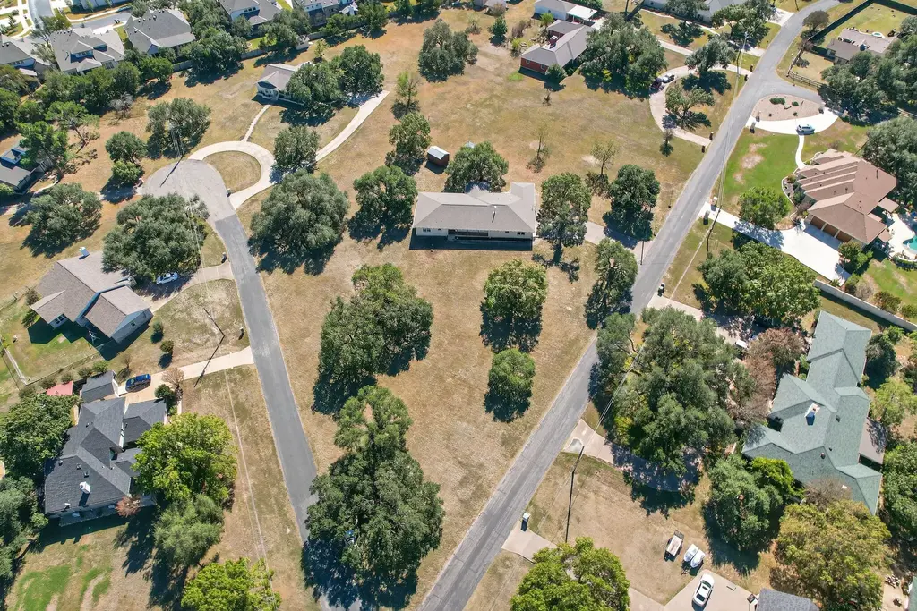 313 Starview Drive, Georgetown