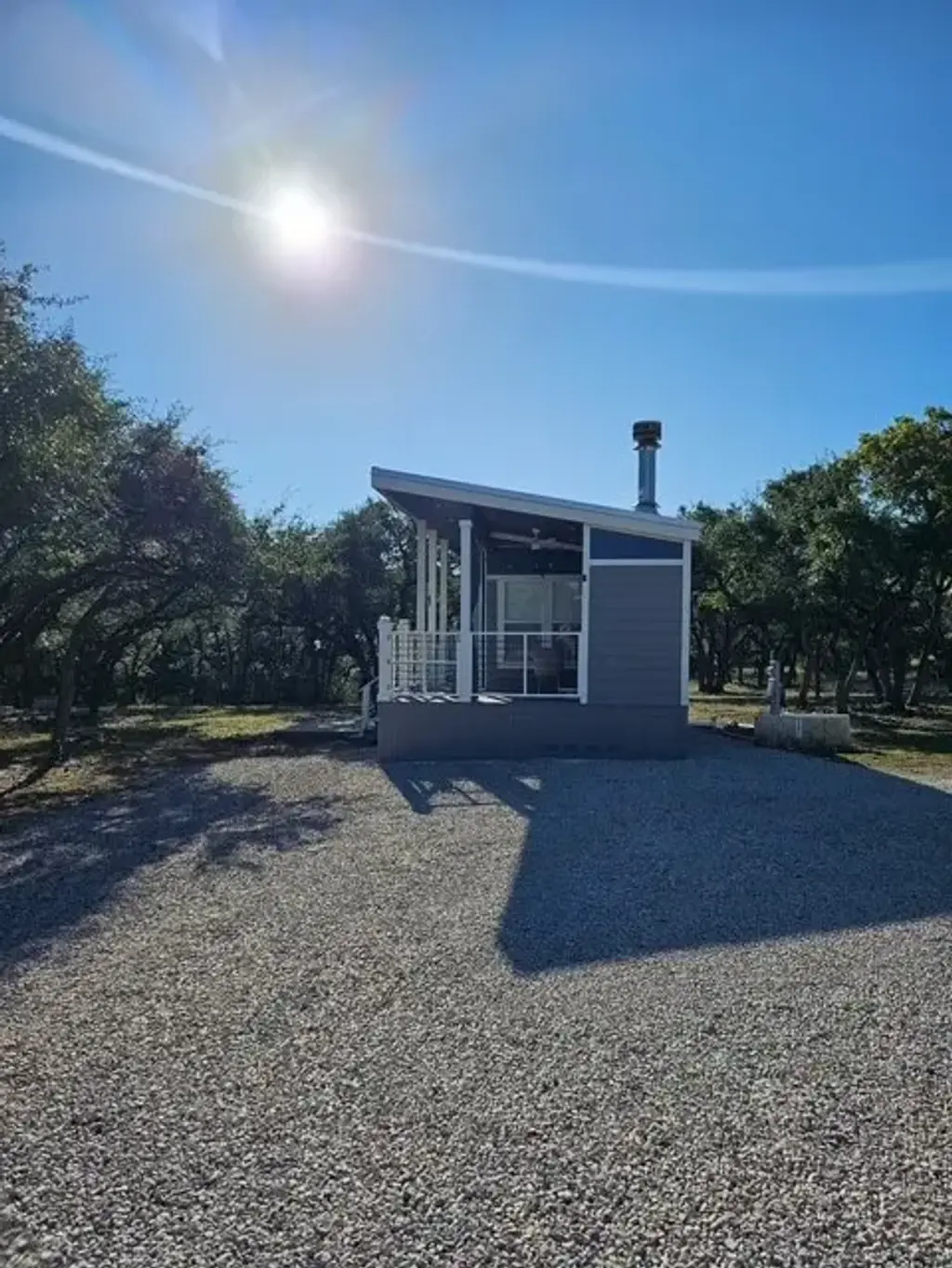 725 County Road 266 10, Bertram