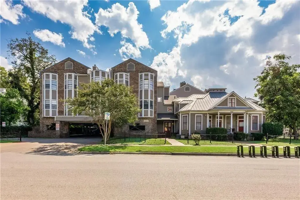 915 W 23rd Street 108, Austin