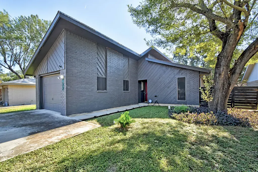 937 Sundance Street, New Braunfels