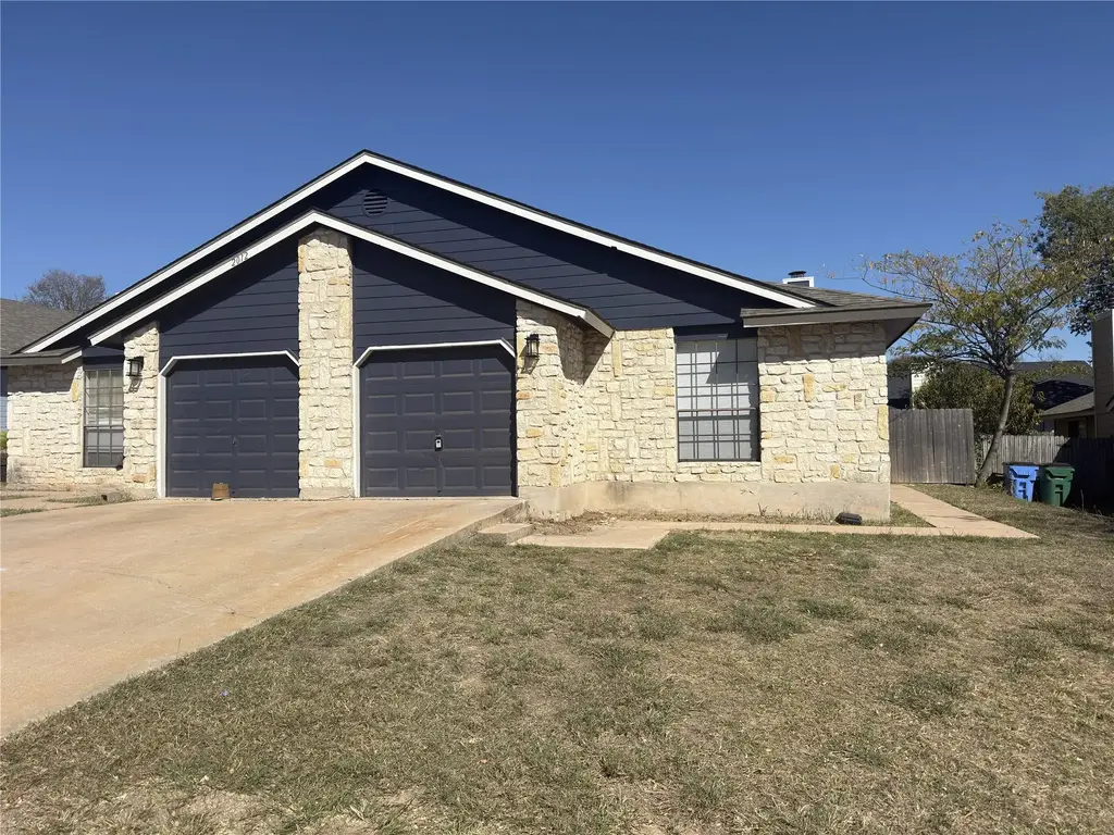 2012 Margalene B Way B, Austin