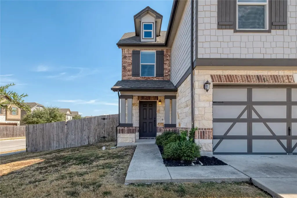 13603 Abraham Lincoln Street, Manor