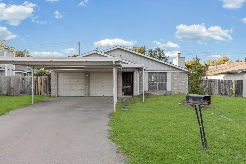 6300 Libyan Drive, Austin