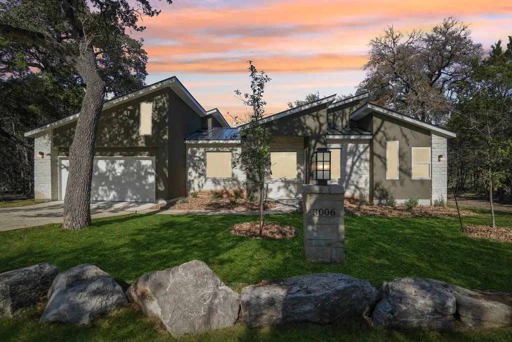 3006 Dew Drop, Horseshoe Bay