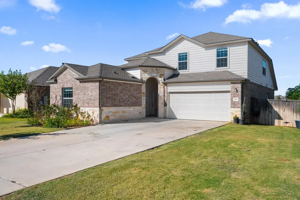 266 George Neggan Lane, Bastrop