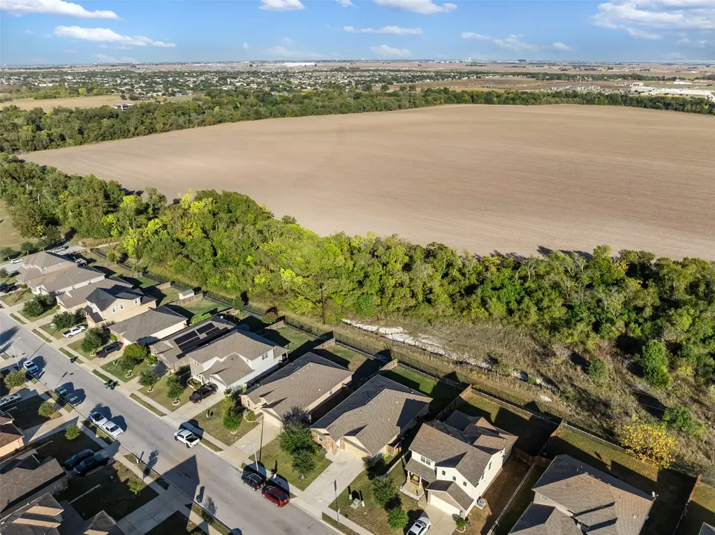 117 Liard River Road, Hutto