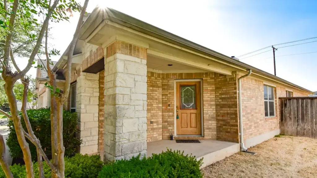 502 Hidden Brook Lane, Round Rock